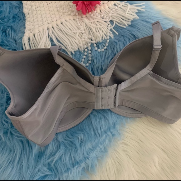 Lane Bryant Cacique Silver Full Coverage Lined Support Bra 40DD - Picture 3 of 4